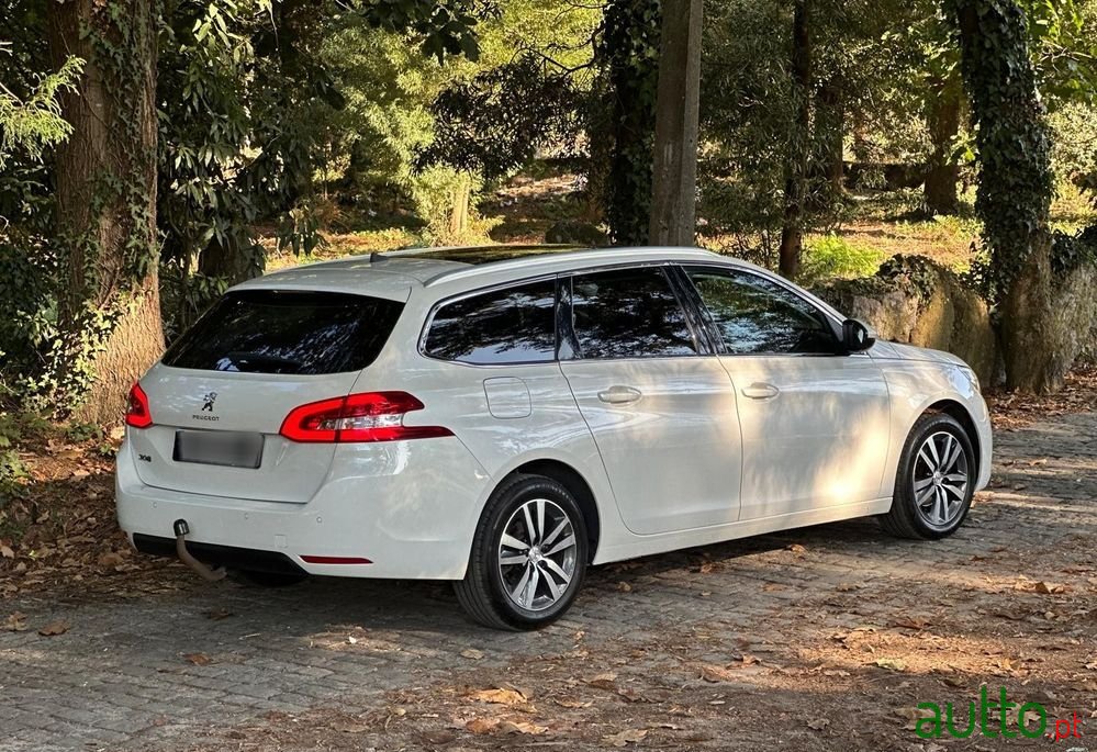2019' Peugeot 308 photo #4