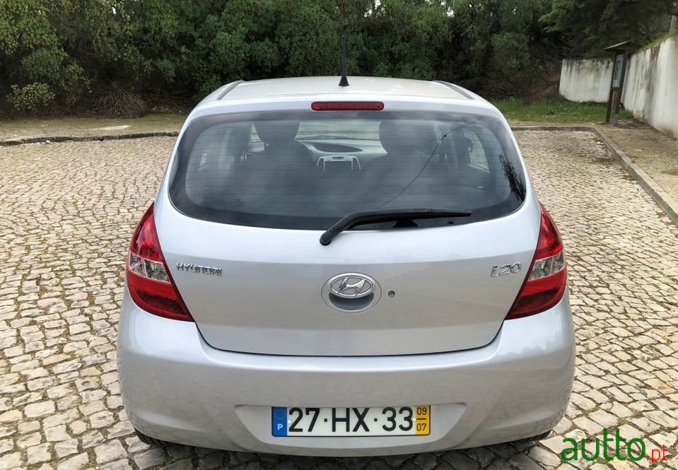 2009' Hyundai i20 photo #4