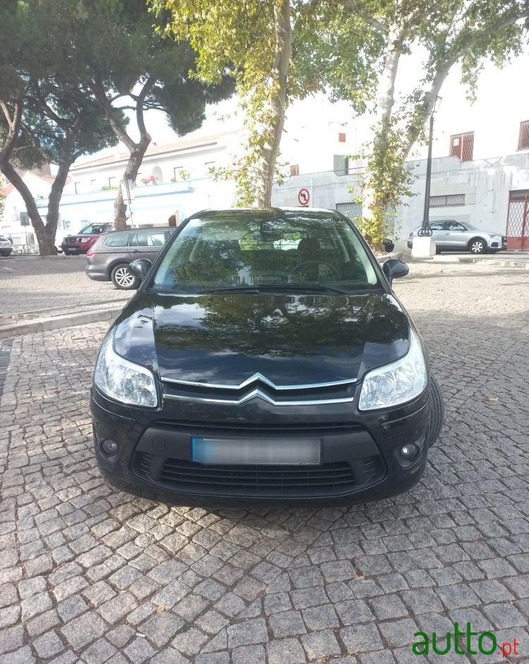 2009' Citroen C4 Coupé photo #3
