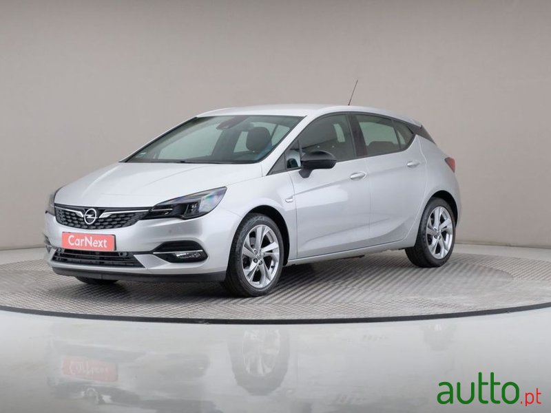 2021' Opel Astra photo #2