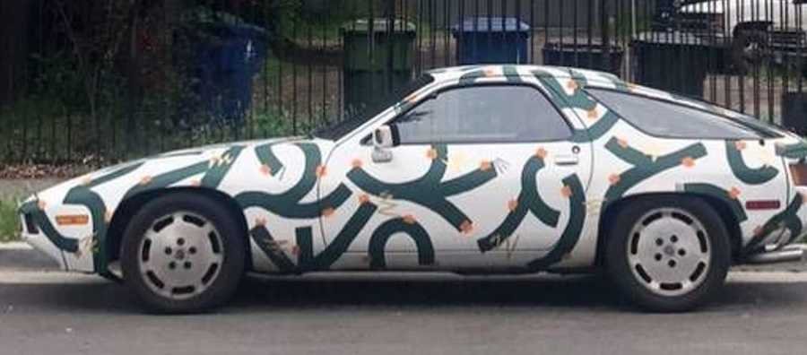Hand-Painted Porsche 928 For Sale Is Super Inexpensive For An Art Car