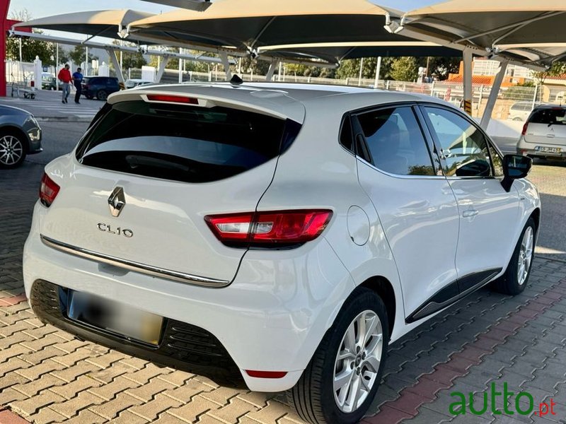 2019' Renault Clio 1.0 Tce Limited photo #2