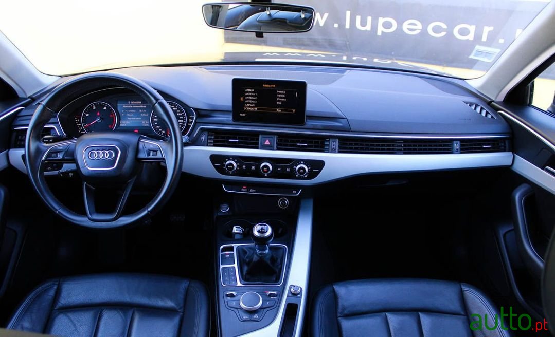 2016' Audi A4 Avant photo #3