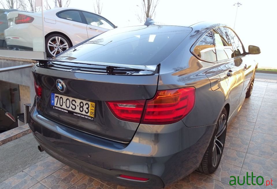 2014' BMW 320 Gran Turismo photo #3