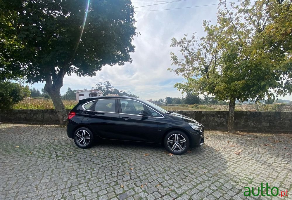 2017' BMW Série 2 D Aut. M Sport photo #3