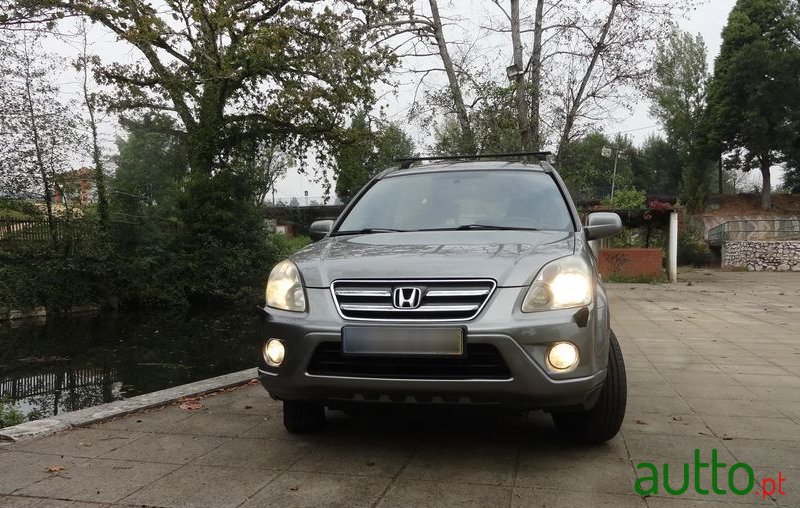 2004' Honda CR-V photo #3