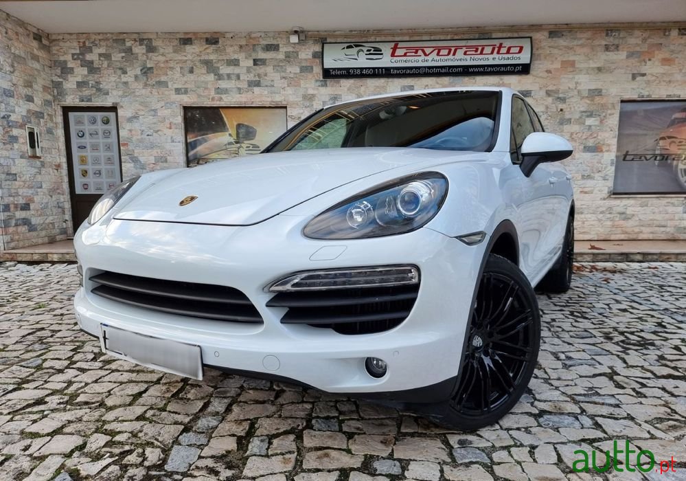 2014' Porsche Cayenne photo #1