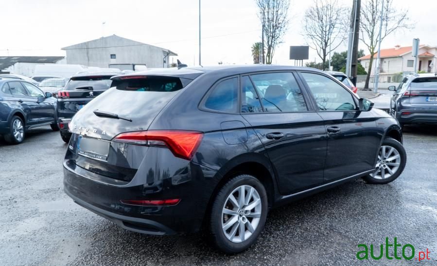 2022' Skoda Scala 1.0 Tsi Ambition photo #5
