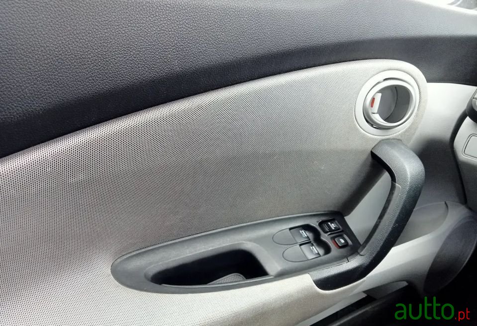 2010' Honda CR-Z photo #5