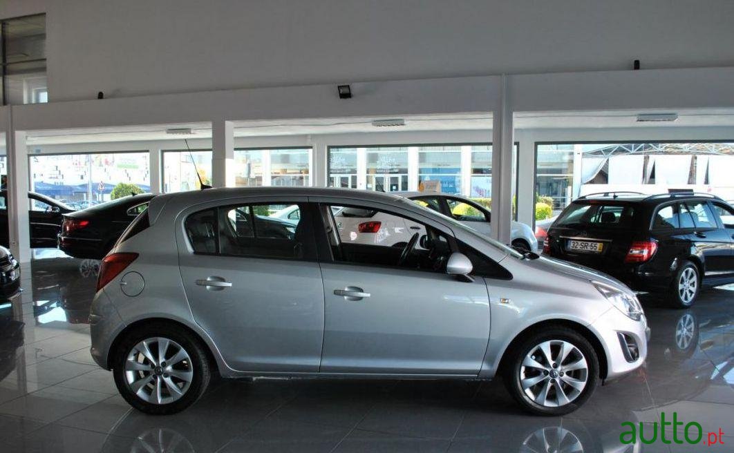 2012' Opel Corsa 1.3 Cdti Cosmo Easytronic photo #2