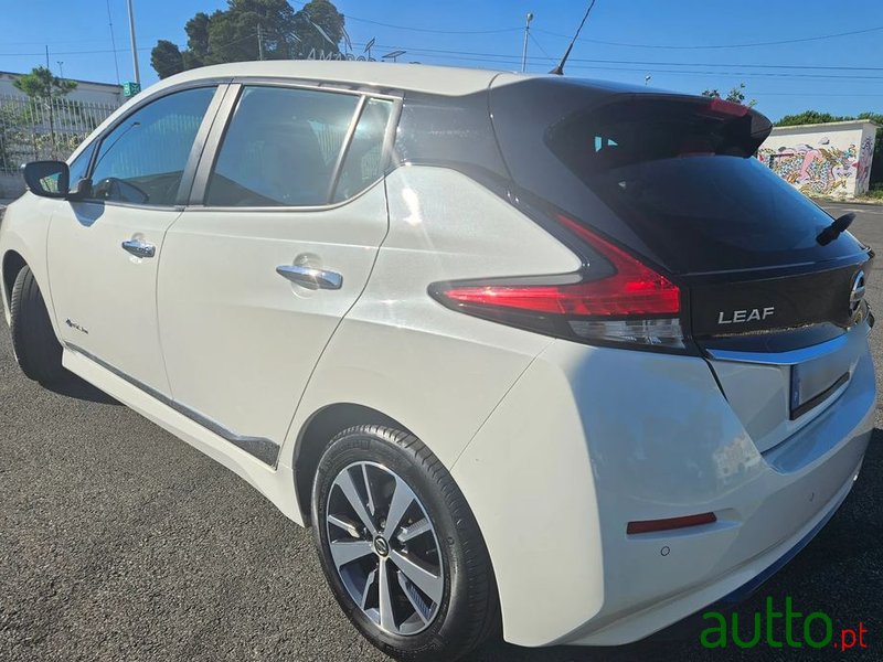 2018' Nissan Leaf 40 Kwh Acenta photo #3