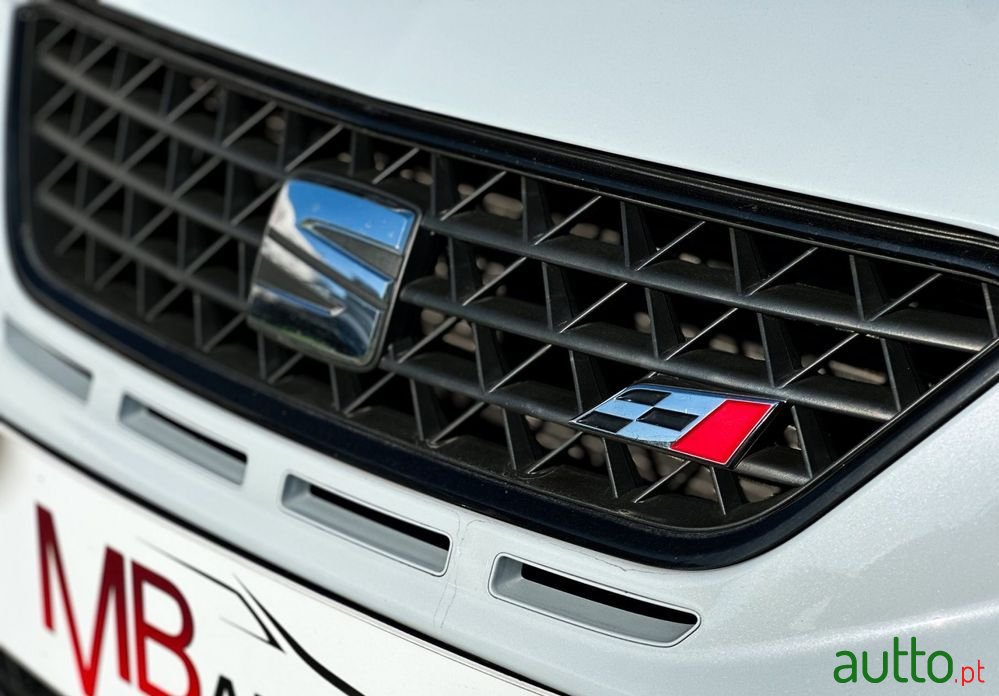 2016' SEAT Ibiza Sc 1.8 Tsi Cupra photo #4