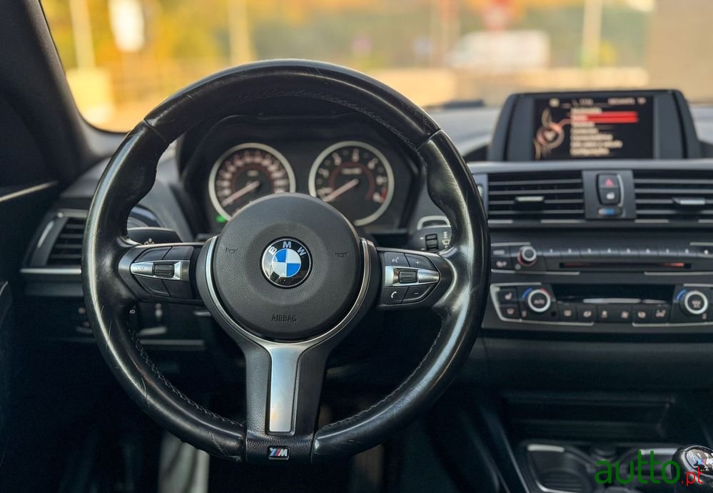 2014' BMW Série 1 D Pack M photo #6