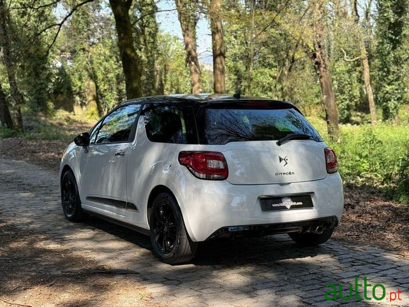 2013' Citroen DS3 1.2 Vti So Chic photo #6