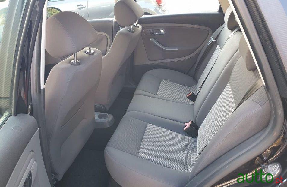 2007' SEAT Ibiza photo #2