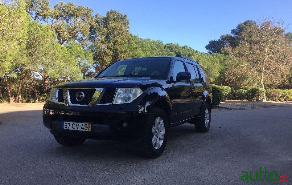 2007' Nissan Pathfinder 2.5 Dci Le Prem A. photo #3