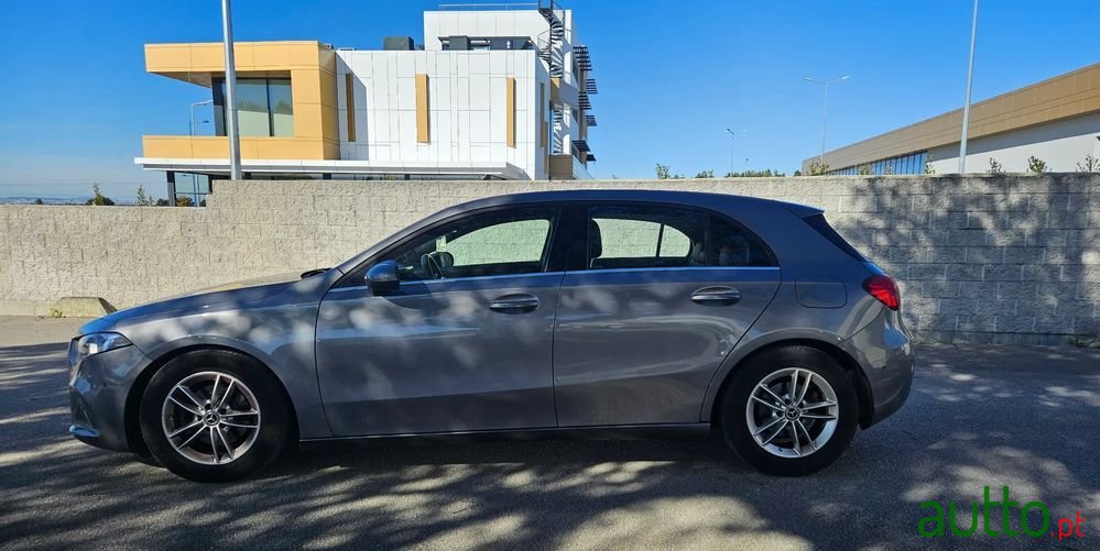 2018' Mercedes-Benz Classe A Style Plus photo #3