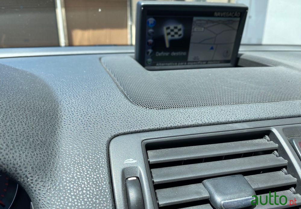 2012' Volvo V50 photo #5