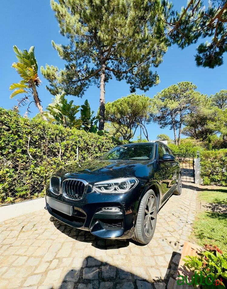 2019' BMW X3 20 D Xdrive Pack M photo #2