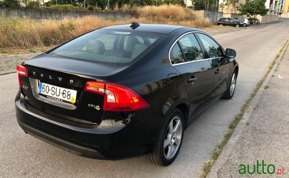 2012' Volvo S60 photo #2