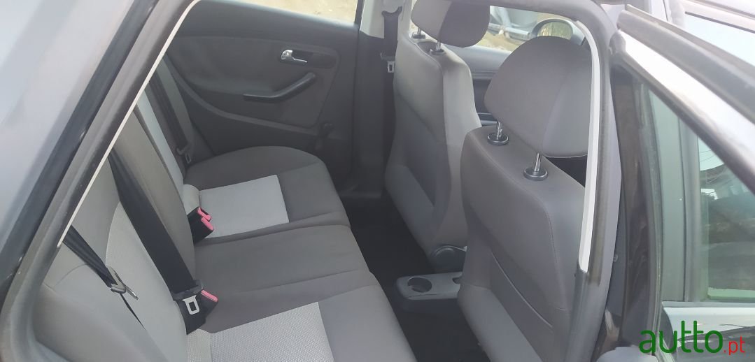 2005' SEAT Ibiza photo #4