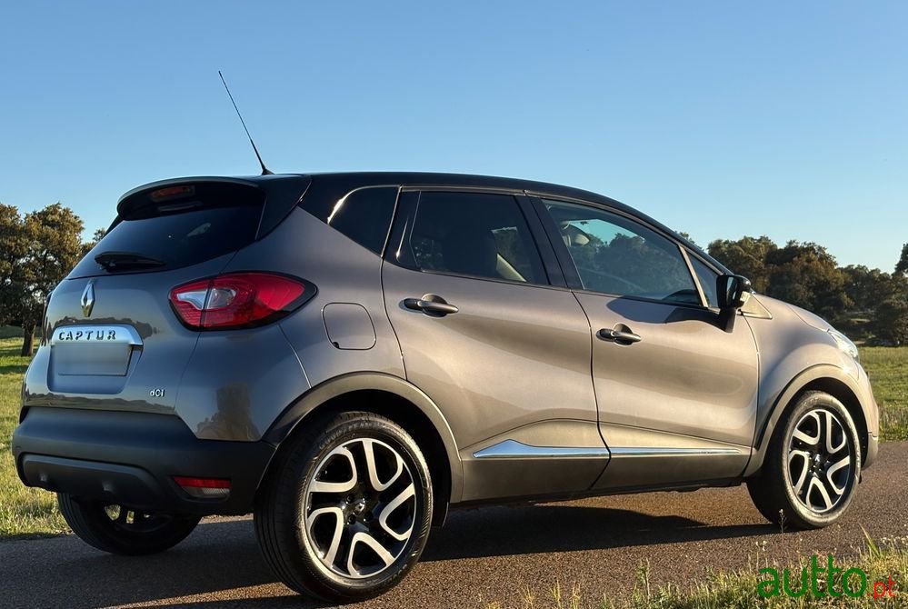 2013' Renault Captur 1.5 Dci Sport photo #4