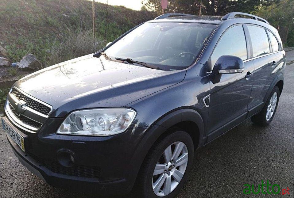 2007' Chevrolet Captiva photo #2