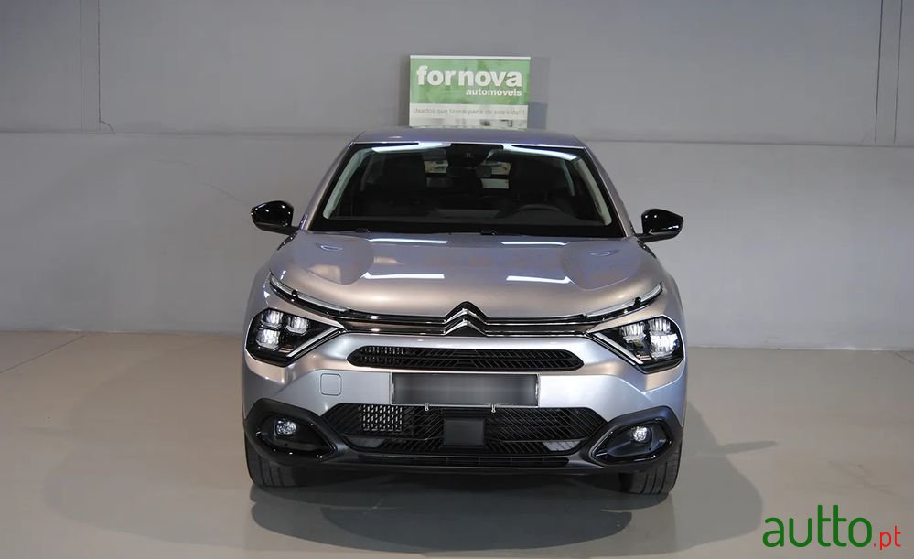 2024' Citroen C4 photo #2