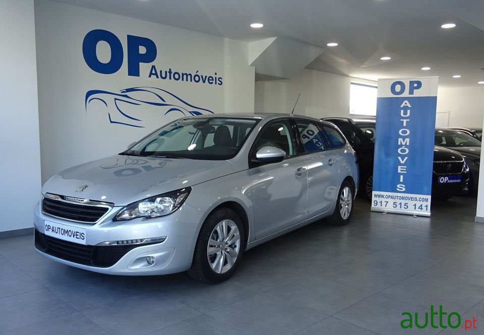 2016' Peugeot 308 Sw photo #1