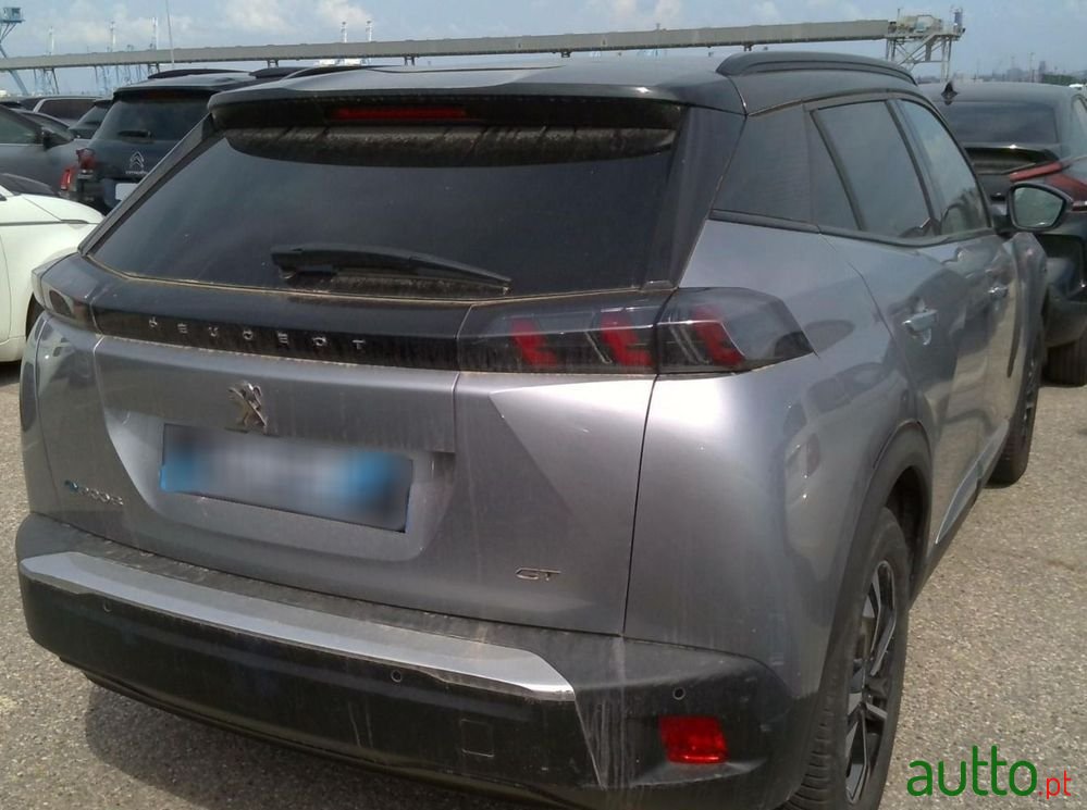 2023' Peugeot e-2008 50 Kwh Gt Pack photo #2