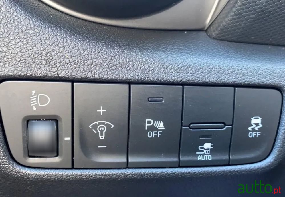 2022' Hyundai Kauai photo #6