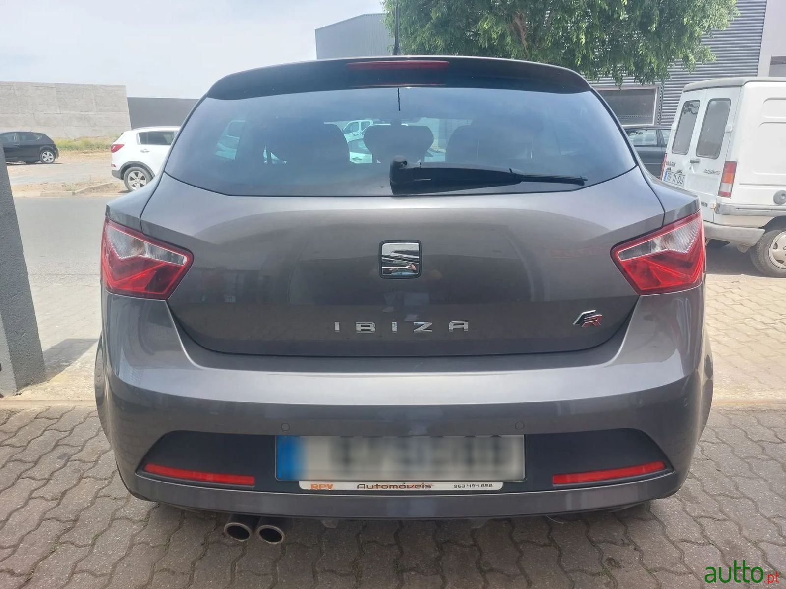 2016' SEAT Ibiza photo #5