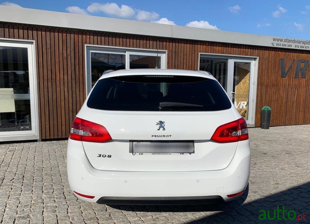 2018' Peugeot 308 Sw photo #5