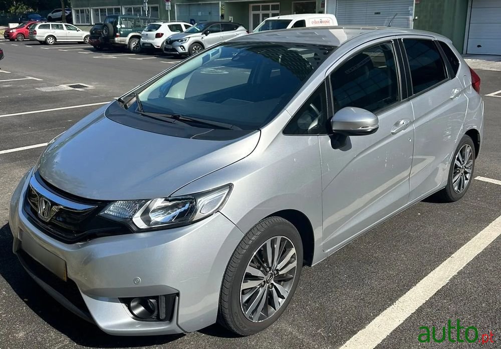 2016' Honda Jazz photo #5