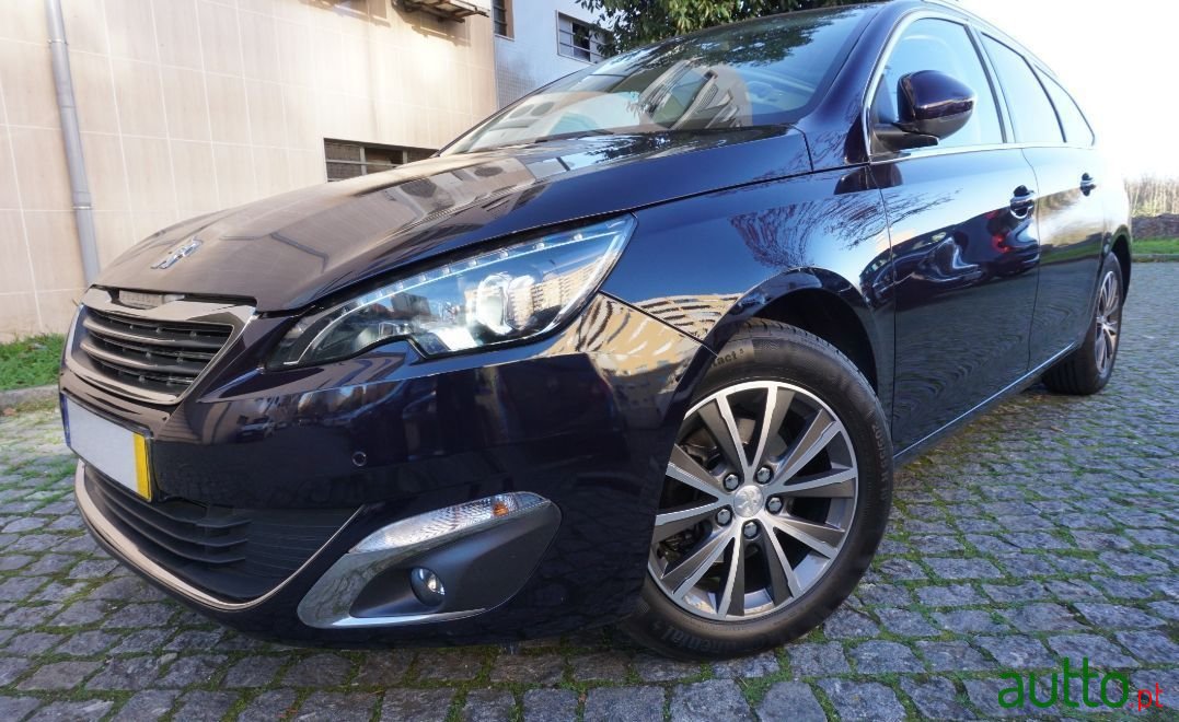 2015' Peugeot 308 Sw photo #3