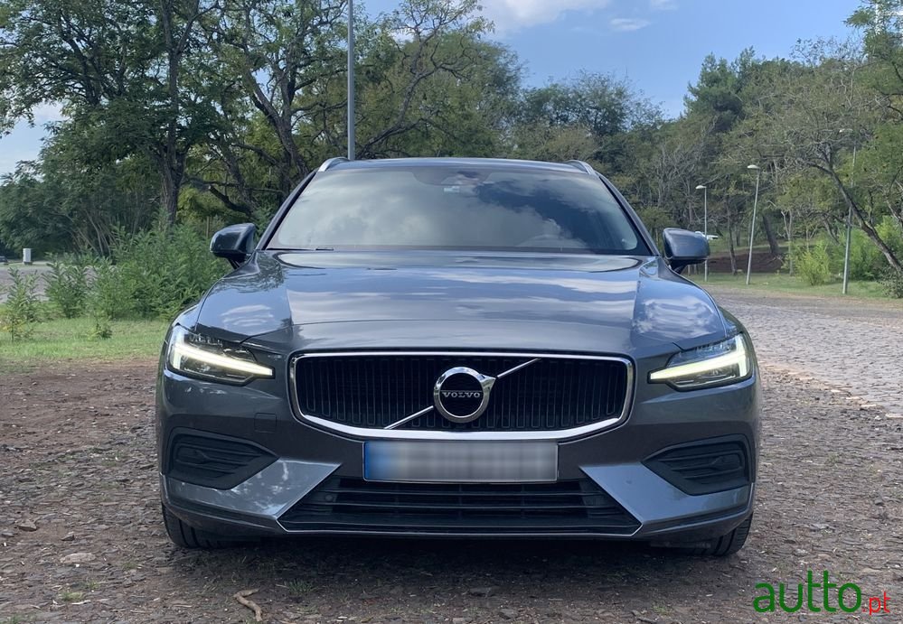 2018' Volvo V60 photo #3