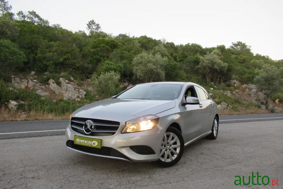 2015' Mercedes-Benz A-180 photo #6