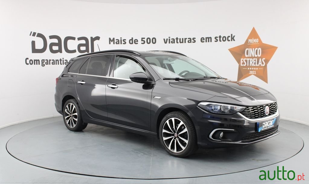 2018' Fiat Tipo Station Wagon photo #1
