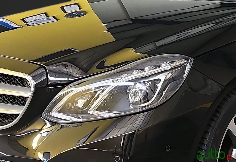 2015' Mercedes-Benz Classe E photo #5