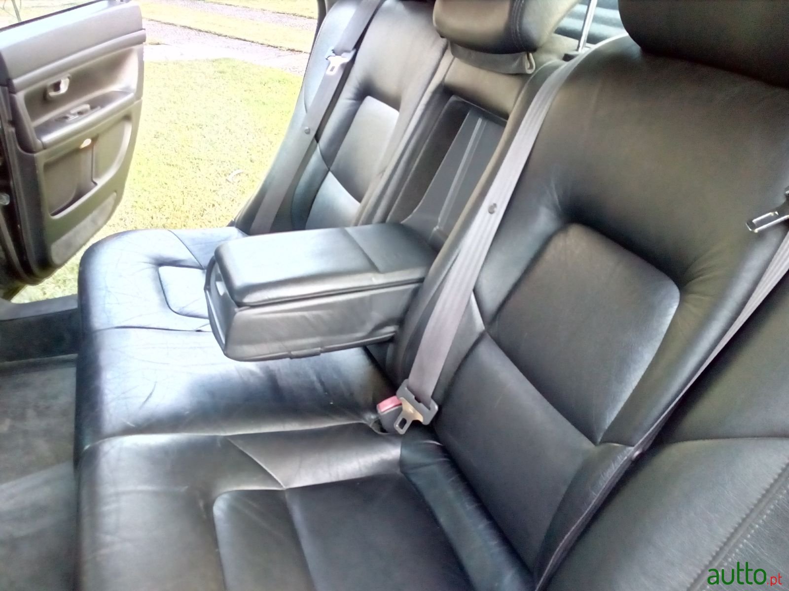 2000' Volvo S80 photo #3