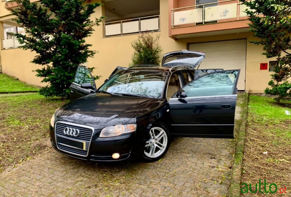 2007' Audi A4 Avant photo #1