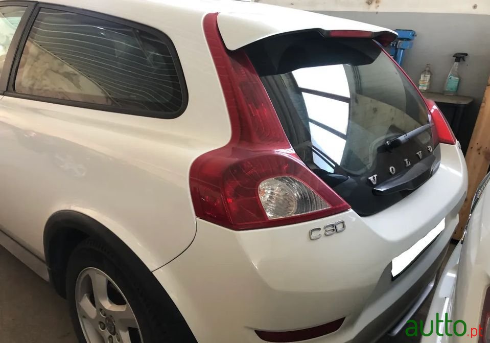 2010' Volvo C30 photo #2