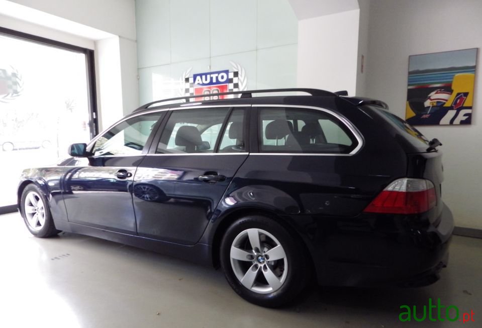 2006' BMW 525 photo #2