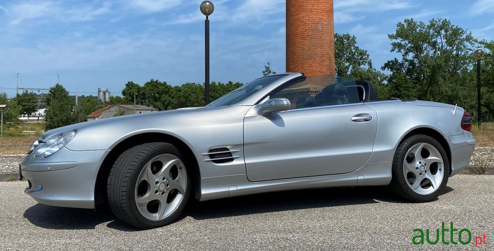 2005' Mercedes-Benz SL 350 Edition 50 photo #1