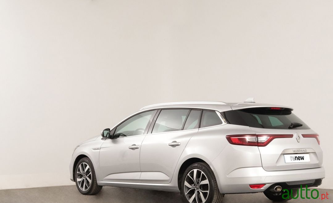 2016' Renault Megane photo #3