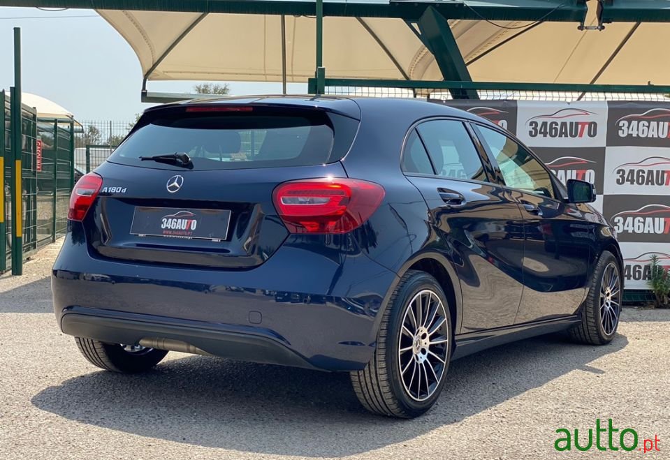 2017' Mercedes-Benz A-180 photo #4