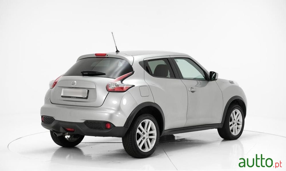 2017' Nissan Juke photo #3