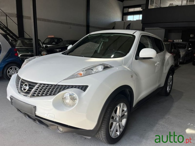 2013' Nissan Juke 1.5 Dci Tekna Sport photo #6