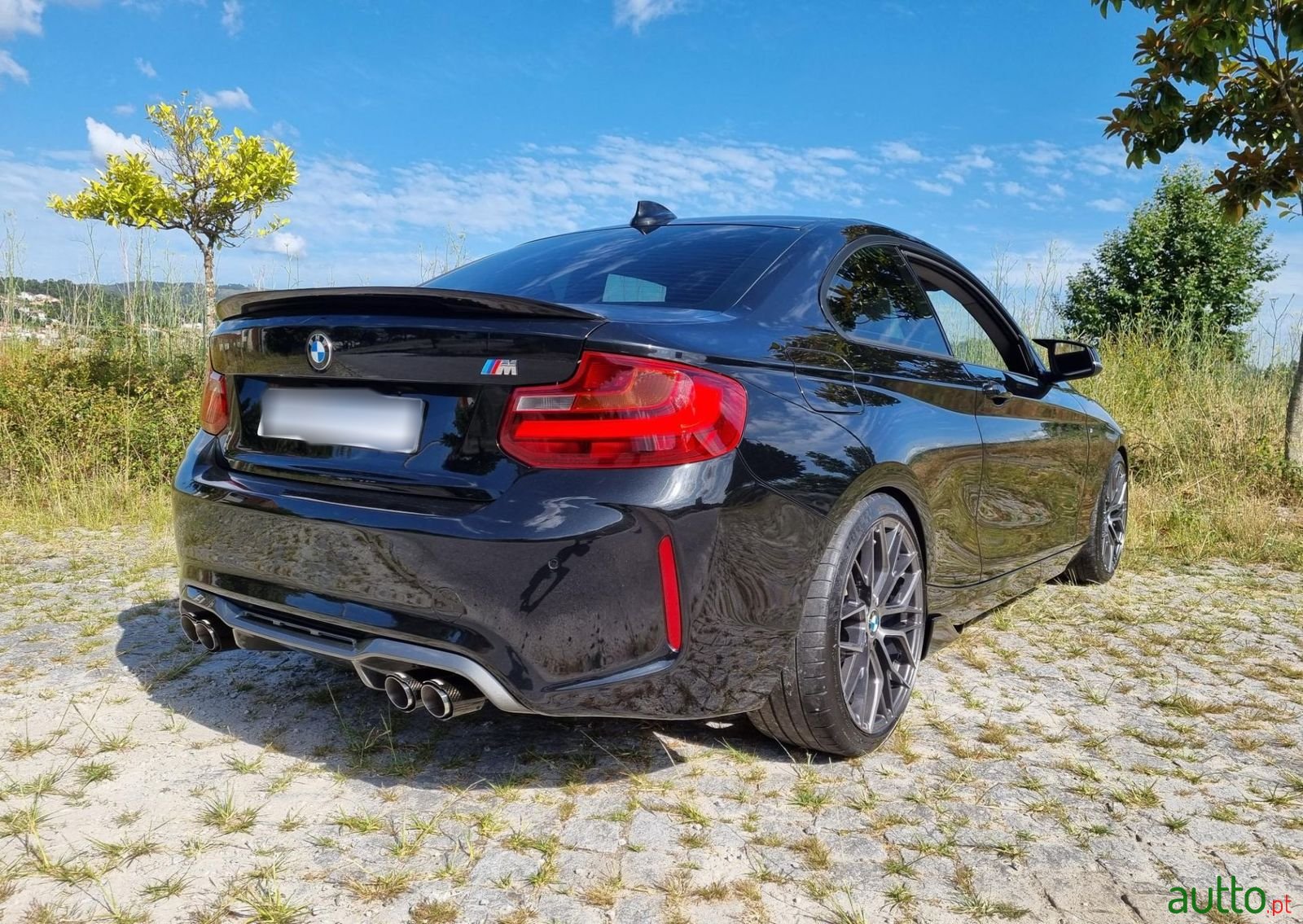 2014' BMW 218 photo #5