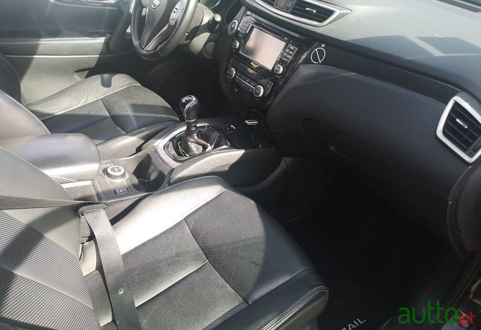 2015' Nissan X-Trail photo #5